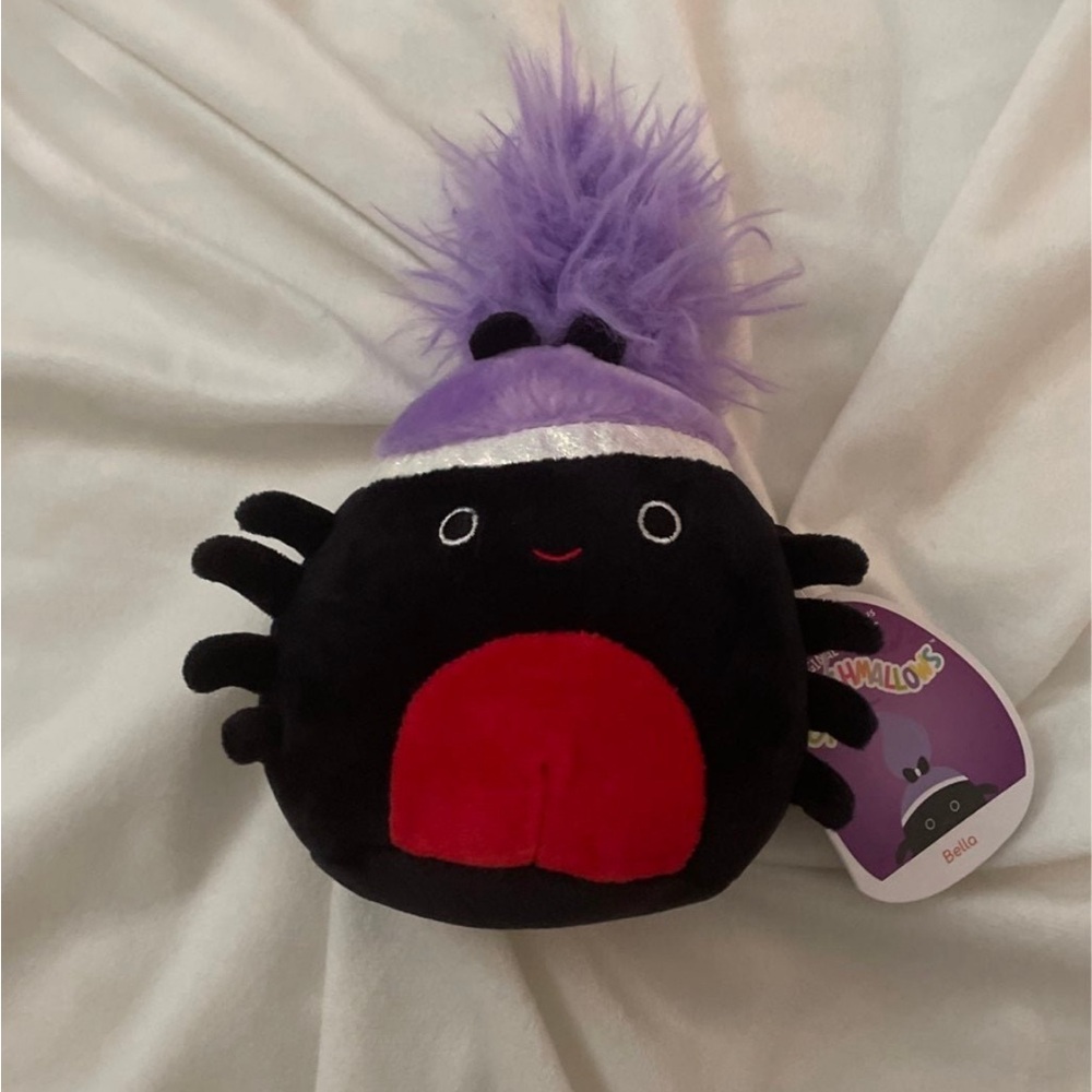 Halloween Bella the Spider Squishmallow